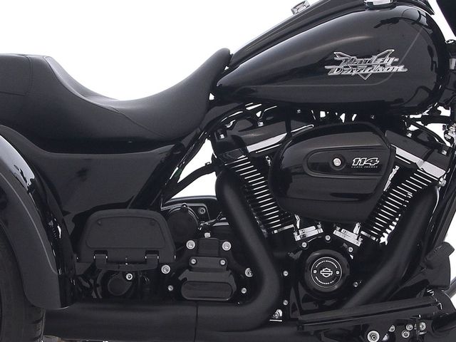harley-davidson - freewheeler-114