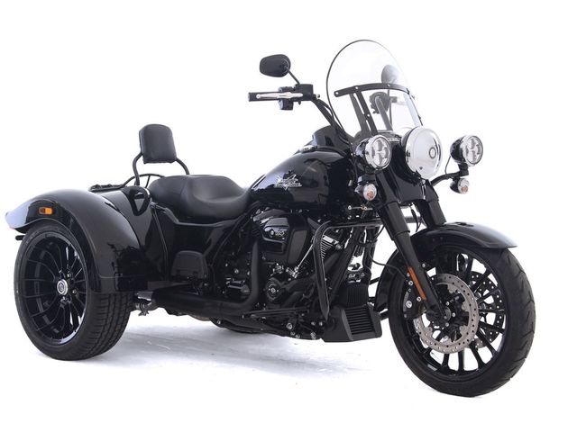 harley-davidson - freewheeler-114