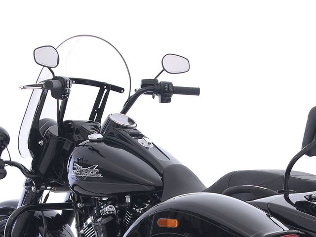 harley-davidson - freewheeler-114