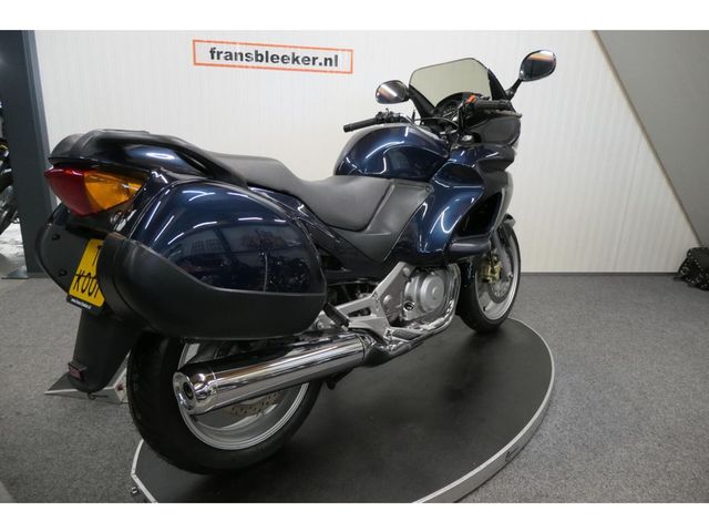 honda - nt-650-v-deauville