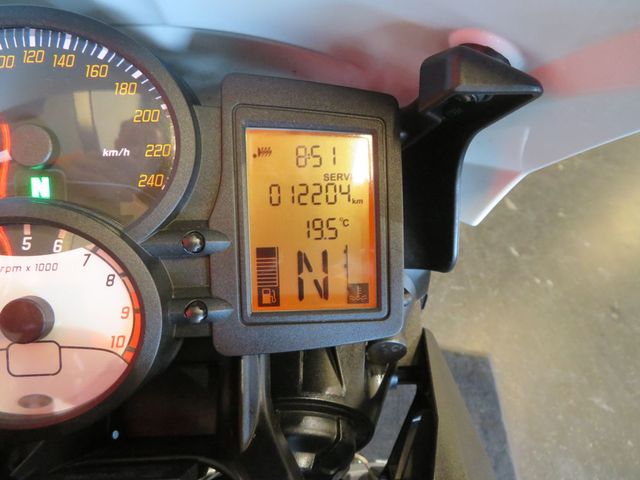 bmw - f-800-r