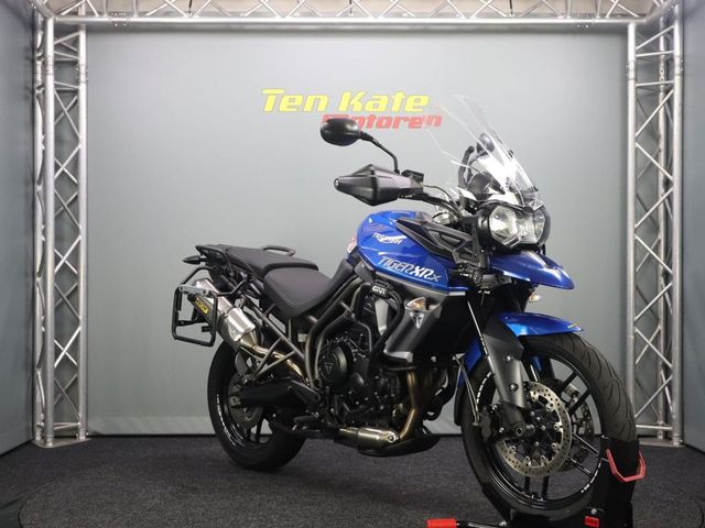 triumph - tiger-800-xrx