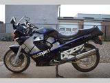 SUZUKI GSX 750 F