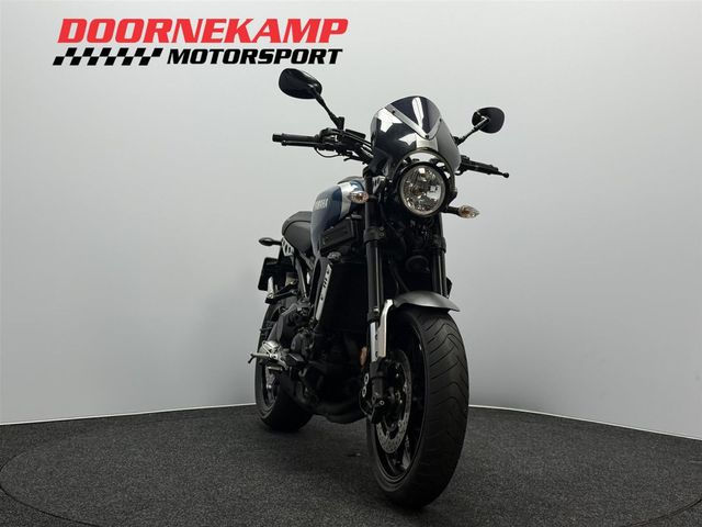 yamaha - xsr-900-abs
