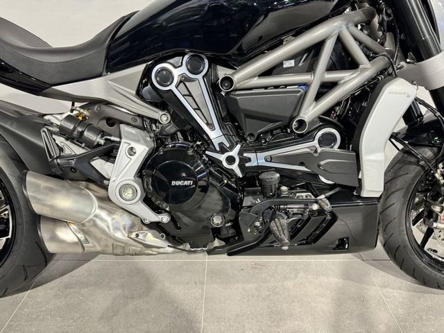 ducati - xdiavel-s