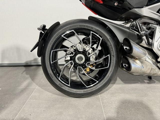 ducati - xdiavel-s