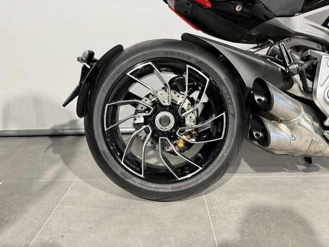 ducati - xdiavel-s