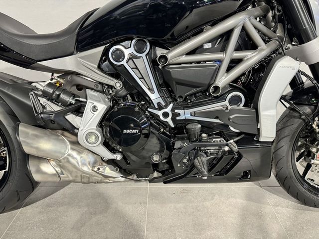 ducati - xdiavel-s