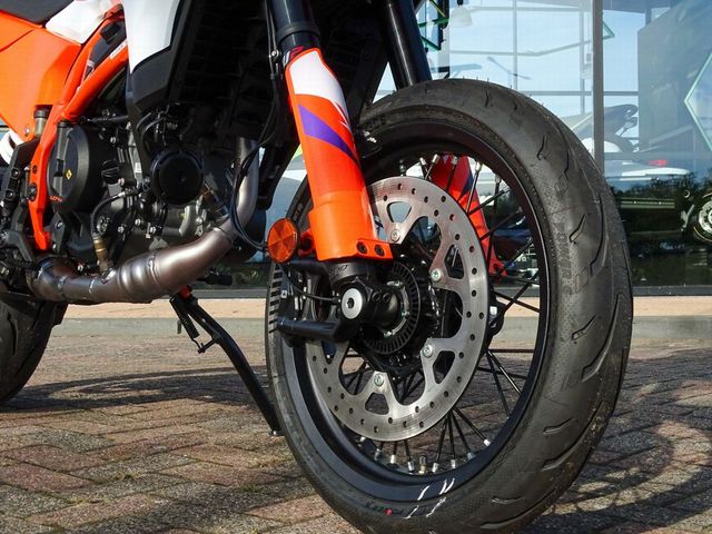 ktm - 390-smc-r