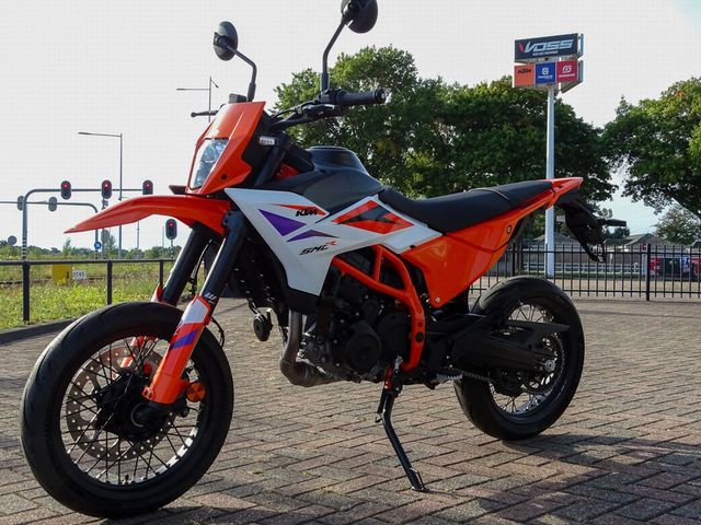ktm - 390-smc-r