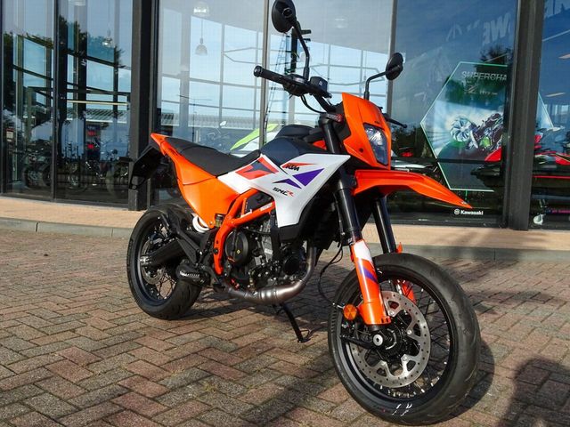 ktm - 390-smc-r