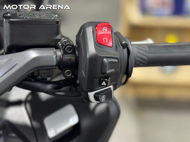 yamaha - tmax-tech-max-560