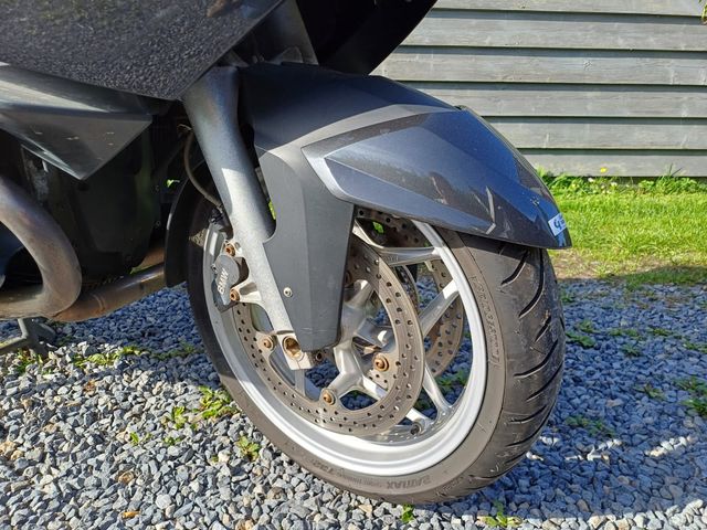 bmw - r-1200-rt