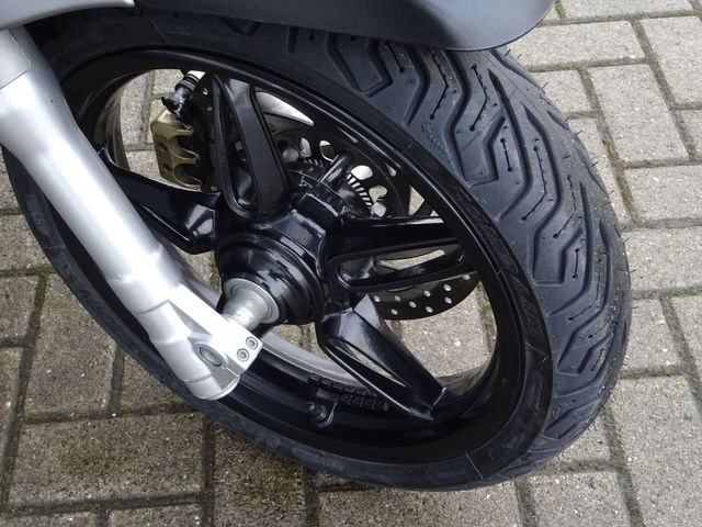 piaggio - beverly-350-sport-abs