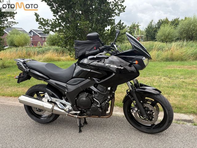 yamaha - tdm-900