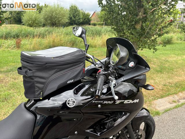 yamaha - tdm-900