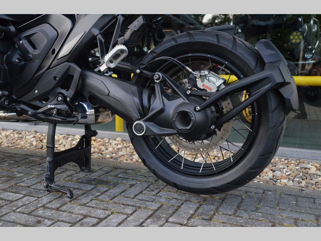 bmw - r-1300-gs