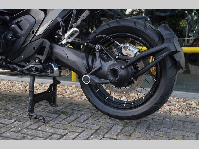 bmw - r-1300-gs
