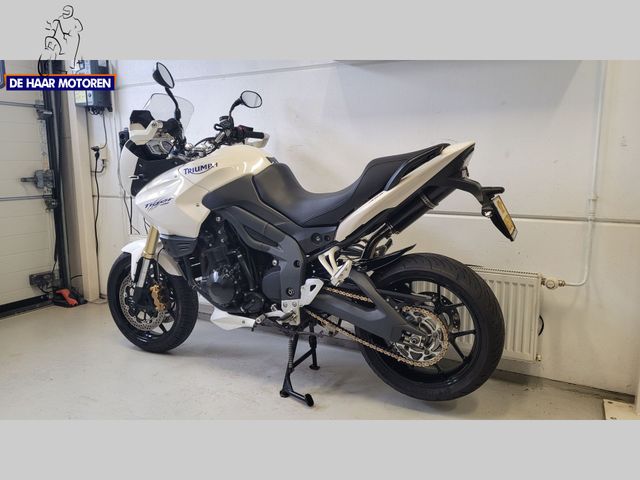 triumph - tiger-1050-se