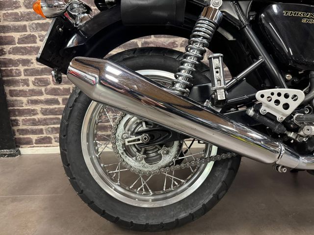 triumph - thruxton