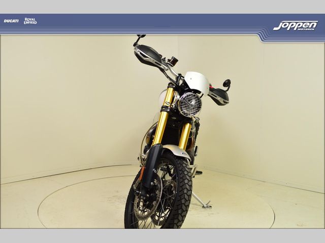 triumph - scrambler-1200-xe