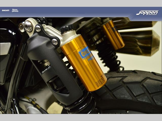 triumph - scrambler-1200-xe