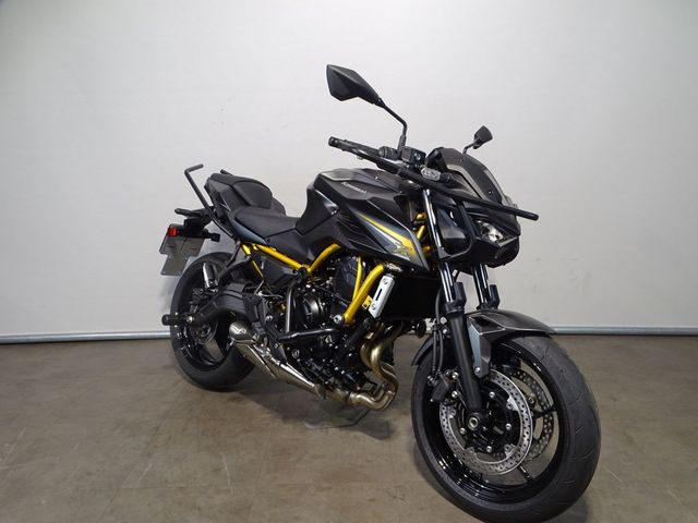 kawasaki - z650-s