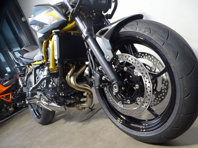 kawasaki - z650-s