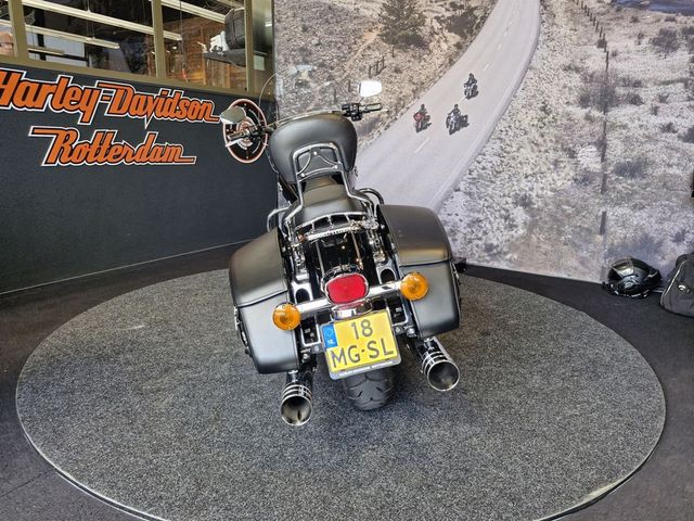 harley-davidson - road-king-classic-flhrc
