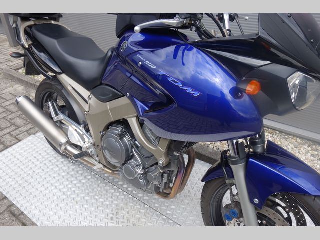 yamaha - tdm-900