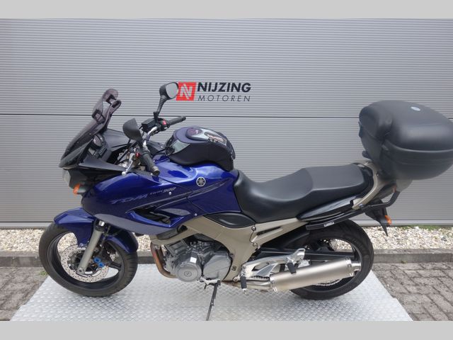 yamaha - tdm-900