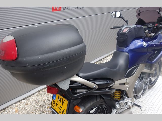 yamaha - tdm-900