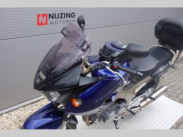 yamaha - tdm-900