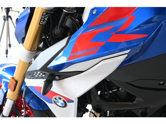bmw - f-900-r