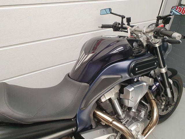 yamaha - mt-01