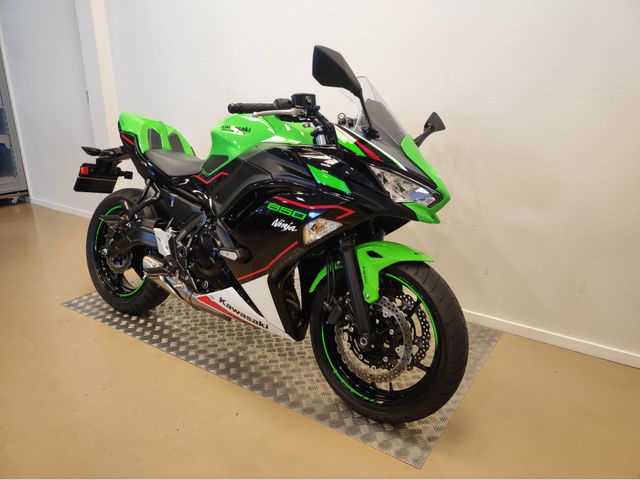 kawasaki - ninja-650-krt-edition