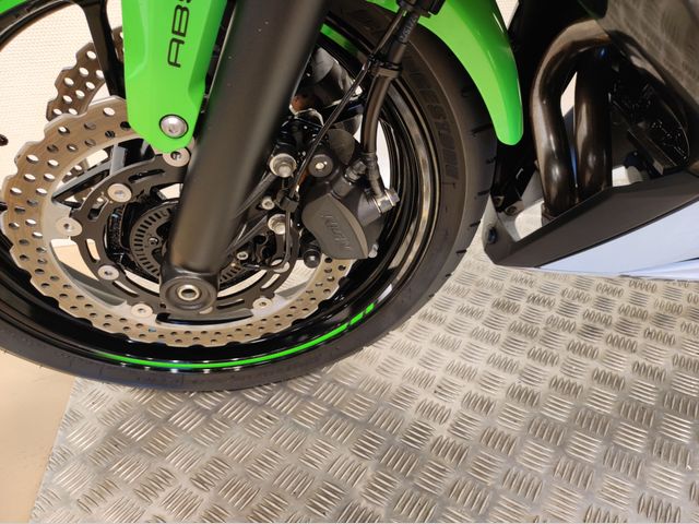 kawasaki - ninja-650-krt-edition