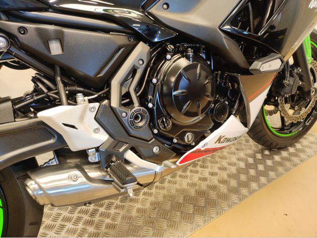 kawasaki - ninja-650-krt-edition