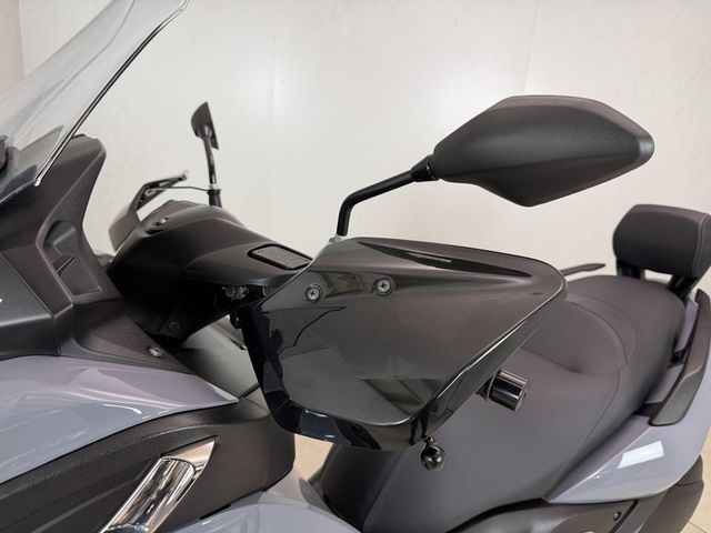 yamaha - tricity-300