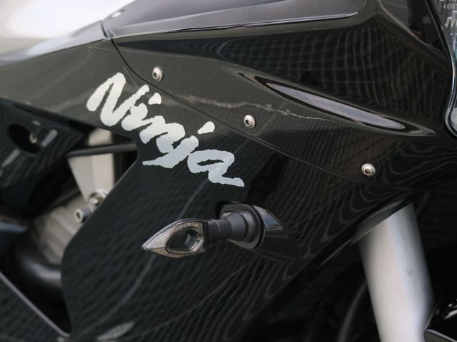 kawasaki - ninja-zx-6r