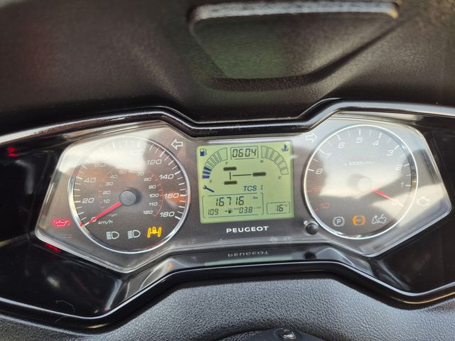 peugeot - metropolis-400