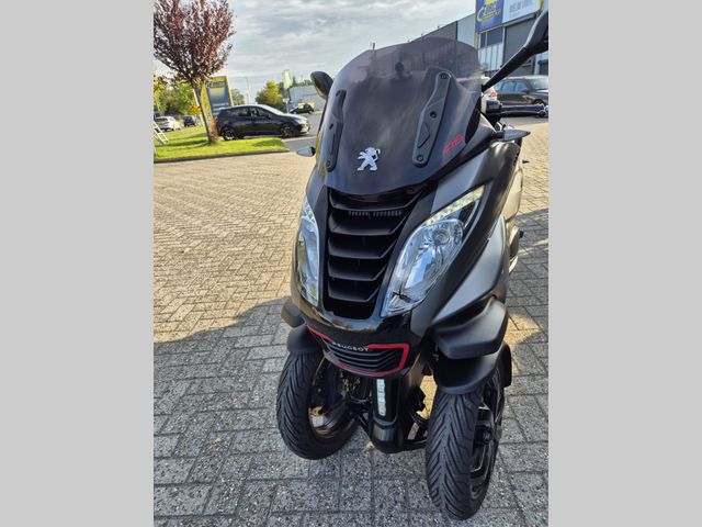 peugeot - metropolis-400