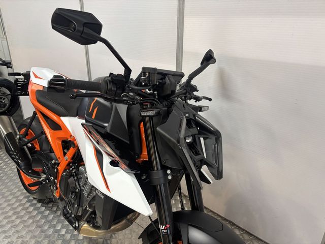 ktm - 990-duke-r