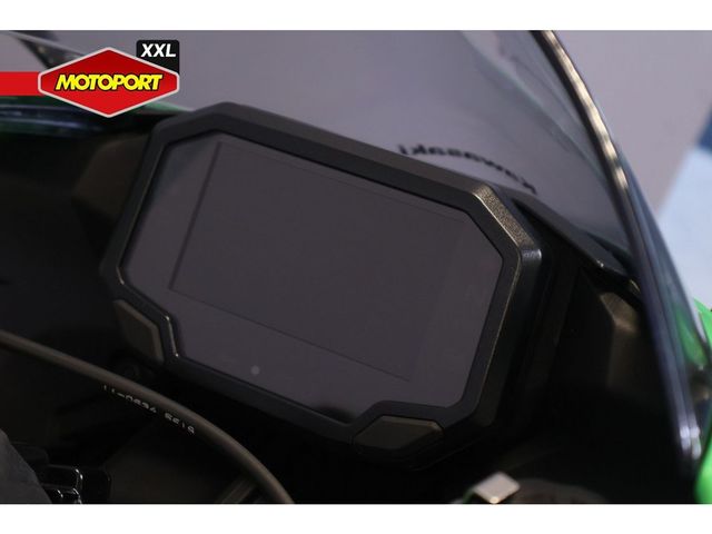 kawasaki - ninja-zx-6r