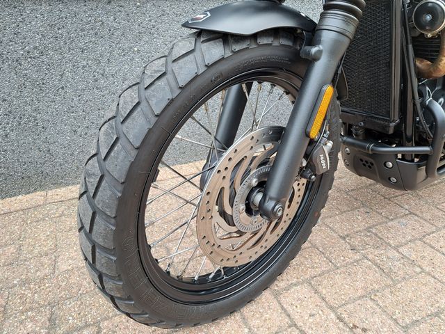 triumph - street-scrambler