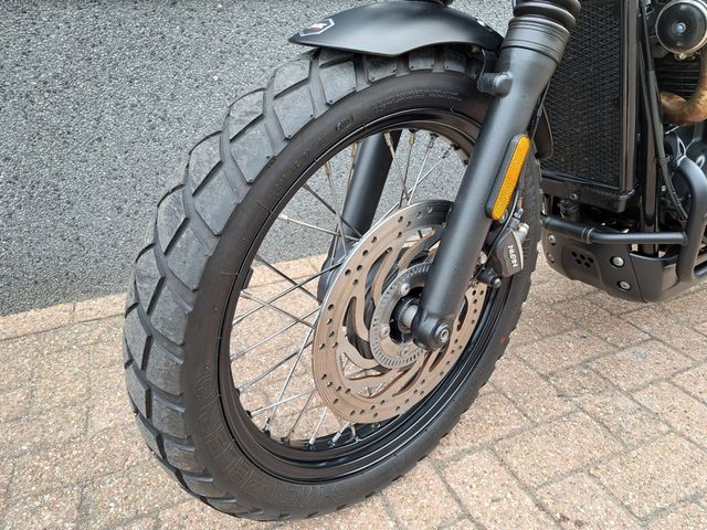 triumph - street-scrambler