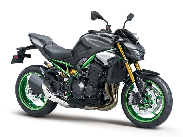 kawasaki - z900