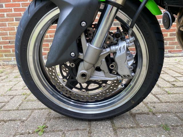 kawasaki - z1000