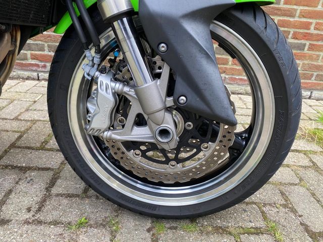 kawasaki - z1000
