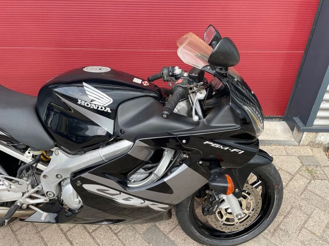 honda - cbr-600-f4